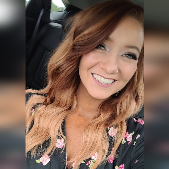 Meet your Posher, Andrea - Picture 5 of 12